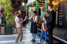 Сто тысяч для двойняшек