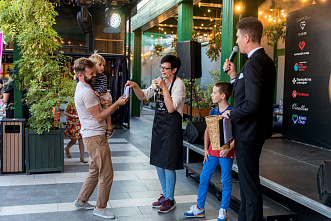 Сто тысяч для двойняшек