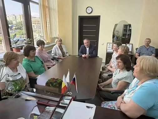 Ростов-на-Дону: помощь специалистов социальной службы станет более оперативной