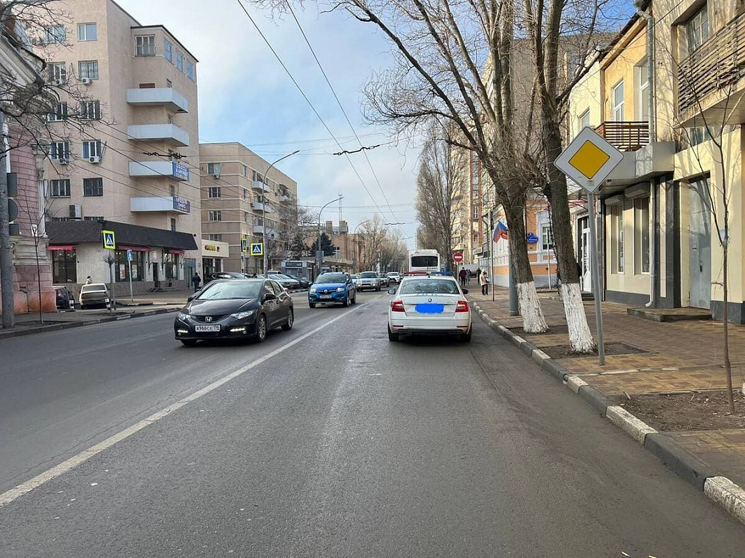 Фото с места ДТП предоставлено отделом пропаганды УГИБДД по РО.