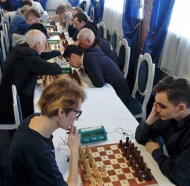 Очная встреча земляков Олега Федотова и Юрия Левандева.