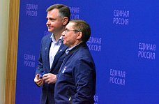 29 03 2025 Представители «Единой России» и мундепы Дона обсудили совместную работу