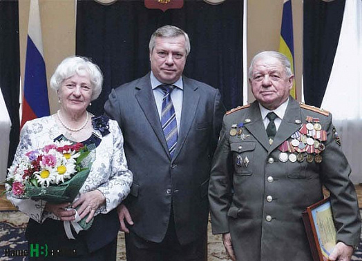 Валентину Николаевну и Александра Фёдоровича в День Семьи, Любви и Верности поздравлял губернатор Василий ГОЛУБЕВ. НЕГОДАЕВЫ прожили вместе более полувека.