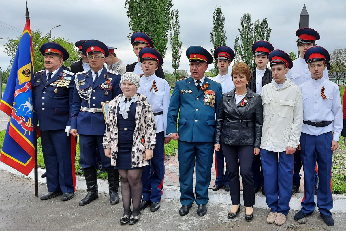 В станице Старочеркасской в День Победы открыли памятный знак «Населенный пункт воинской доблести»