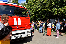 05 06 2025 Ребята из «Спорта для всех» встретили лето дружным забегом