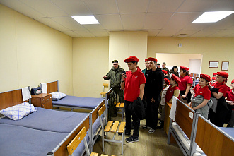 28 03 2026 Школьники Аксайского района с экскурсией побывали в 103 мотострелковом полку