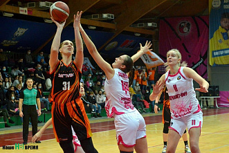 Баскетболистки ростовского клуба «Пересвет-ЮФУ» дома проиграли чемпиону страны