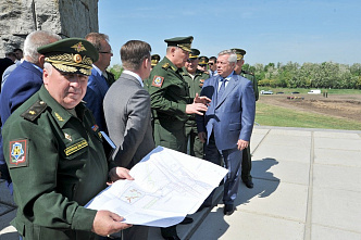 Понедельник начинается в четверг
