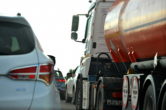 В Ростовской области для транзитного транспорта в Крым оборудованы дополнительные парковки