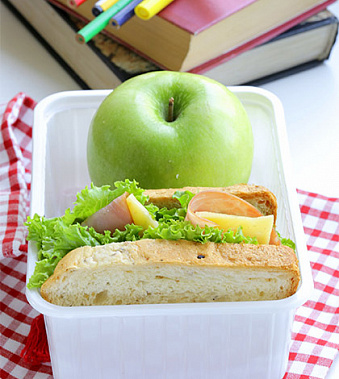 Собираем завтрак в школу