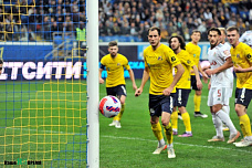 Футболисты «Ростова» дома обыграли столичный «Локомотив»