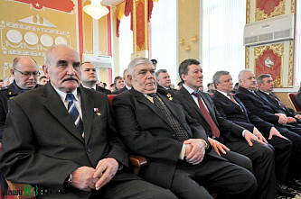 Личный штандарт- новому командующему