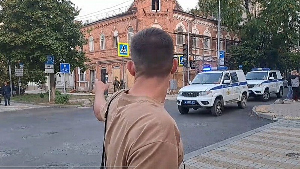 В центре Ростова завершается работа по устранению последствий ночной атаки дронов