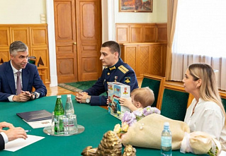 Герою России из Таганрога вручен орден Атамана Платова