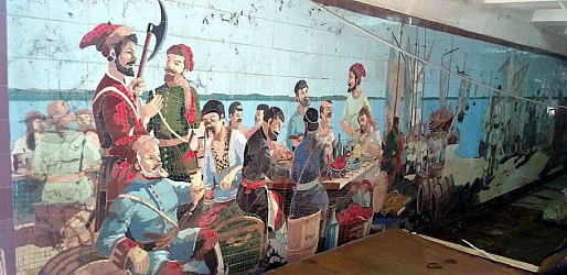 Мозаичные панно в переходах снимут, но временно