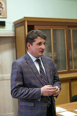 Завтра в Ростове-на-Дону простятся с погибшим в ДТП директором Государственного архива Ростовской области Николаем Трапшем