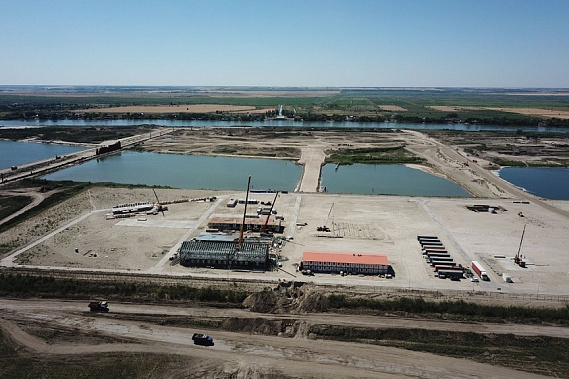 Сегодня на острове Арпачин. Источник фото: пресс-служба губернатора Ростовской области.