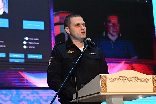 Технологии дипфейков становятся все более доступными…