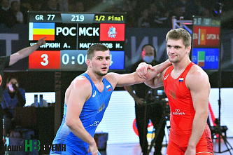 В Ростове продолжается чемпионат страны по греко-римской борьбе