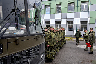 10 04 2026 Первые призывники отправились служить