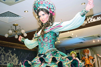 Девочка, девушка, женщина