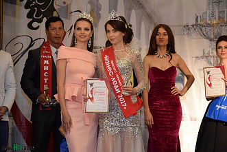 Красе все возрасты покорны