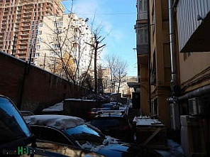 Со ступенями, газом и водой