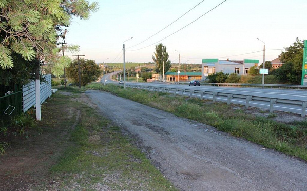 Село Самбек находится неподалеку от Таганрога и совсем рядом с мемориалом 