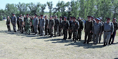У Поцелуева стреляли и махали шашками