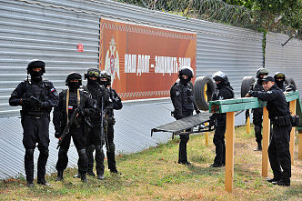 Донские ОМОНовцы отметили свой профессиональный праздник