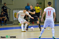 Мини-футбольный «Ростов» побеждает в первом матче четвертьфинала