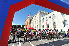 По улицам донской столицы прошел очередной велопробег «Ростсельмаш»