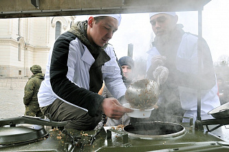 Ну а мальчики?.. а мальчики – потом!