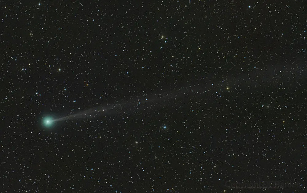 Комета Нишимура, сфотографированная с помощью телескопа в Джун-Лейк, Калифорния, в конце августа. Фото: Дэн Бартлетт.
