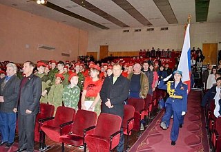 В  Матвеевом Кургане провели юнармейский слет