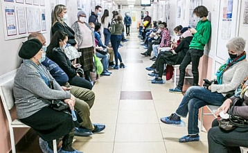 В ЦГБ Азова осталось только девять терапевтов