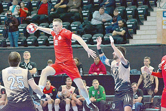 В атаке таганрогский казак Артем АТОЯН (№ 55).