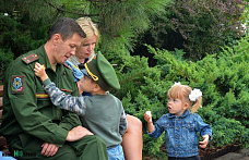 В Ростове передали знамена времен войны