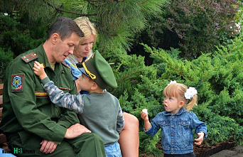 В Ростове передали знамена времен войны