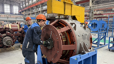 «ТМХ-Электротех» освоил полный цикл производства тяговых генераторов для маневровых тепловозов