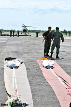 Спецназовцы отработали прыжки с парашютом в Ростовской области