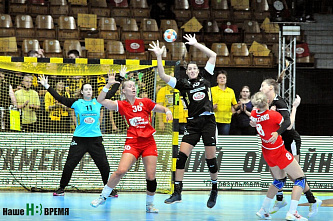 Гандболистки Ростова разгромили дома ЦСКА