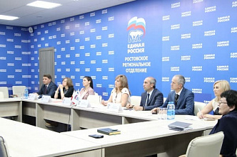 Учителей хотят спасти от лишних бумажек