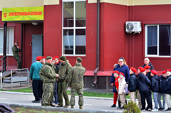 28 03 2026 Школьники Аксайского района с экскурсией побывали в 103 мотострелковом полку