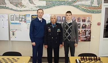 Прокуроры знают толк в черно-белых полях