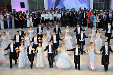 Губернаторский бал в ЮРГПУ (НПИ)11