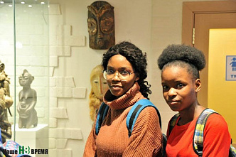 Африка из… «Поленово»