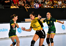 12 09 2025 Гандболистки «Ростов-Дона» во Дворце спорта обыграли краснодарскую «Кубань»