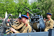 День Победы на Дону начался с военных парадов