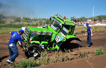 Гонки на тракторах_14261